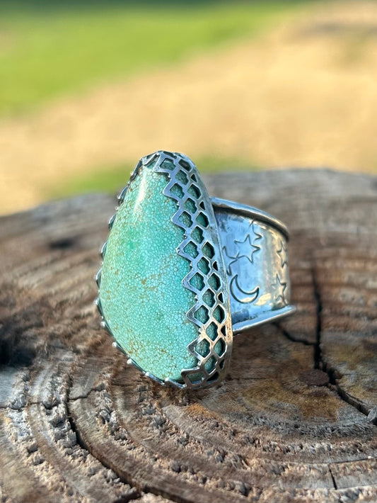 Number 8 statement ring