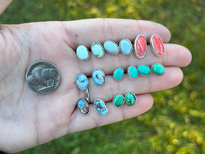 Small everyday studs