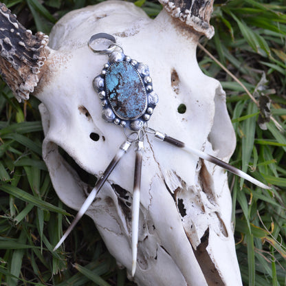 Hubei Quill Pendant