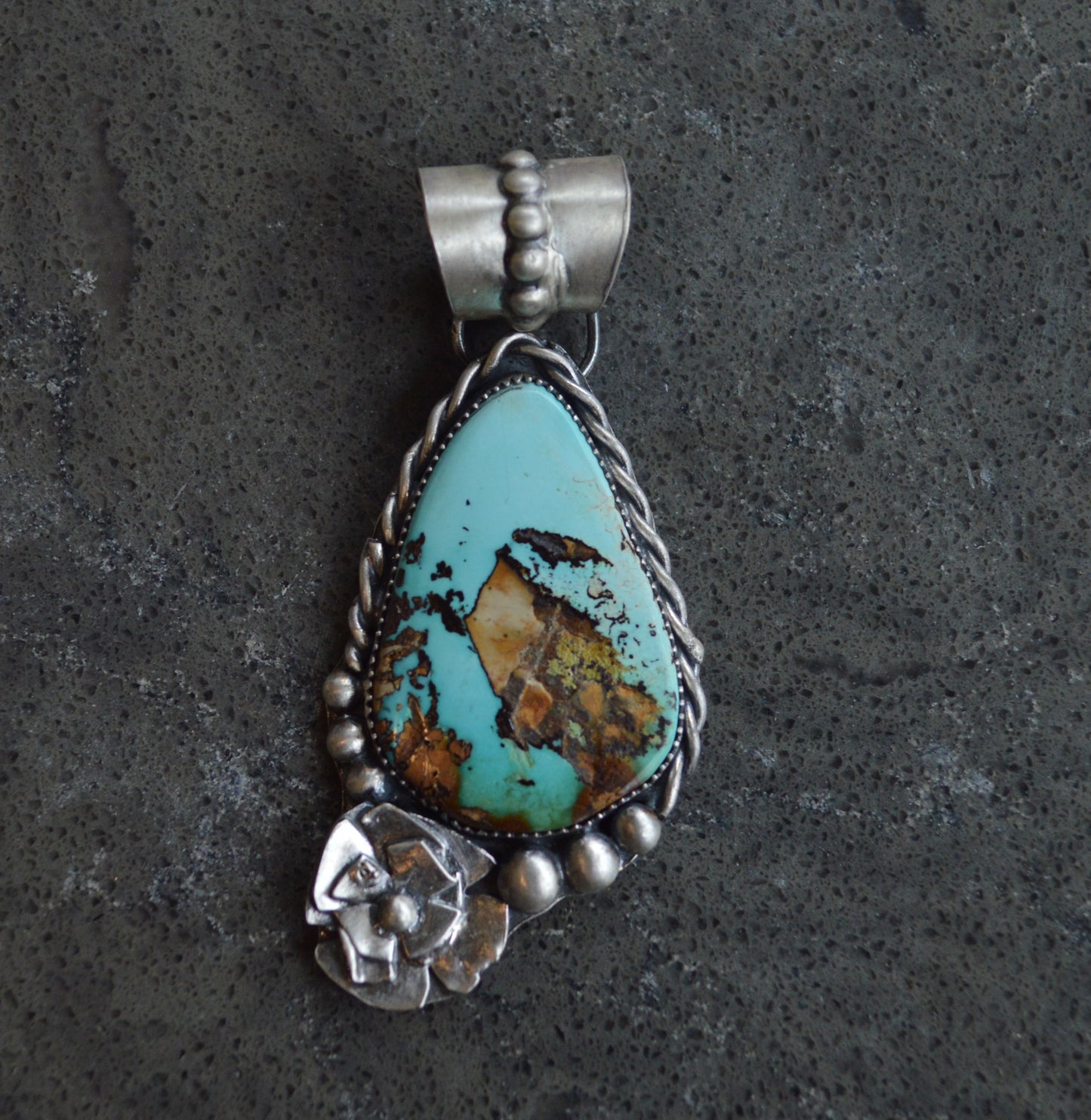 Royston Pendant